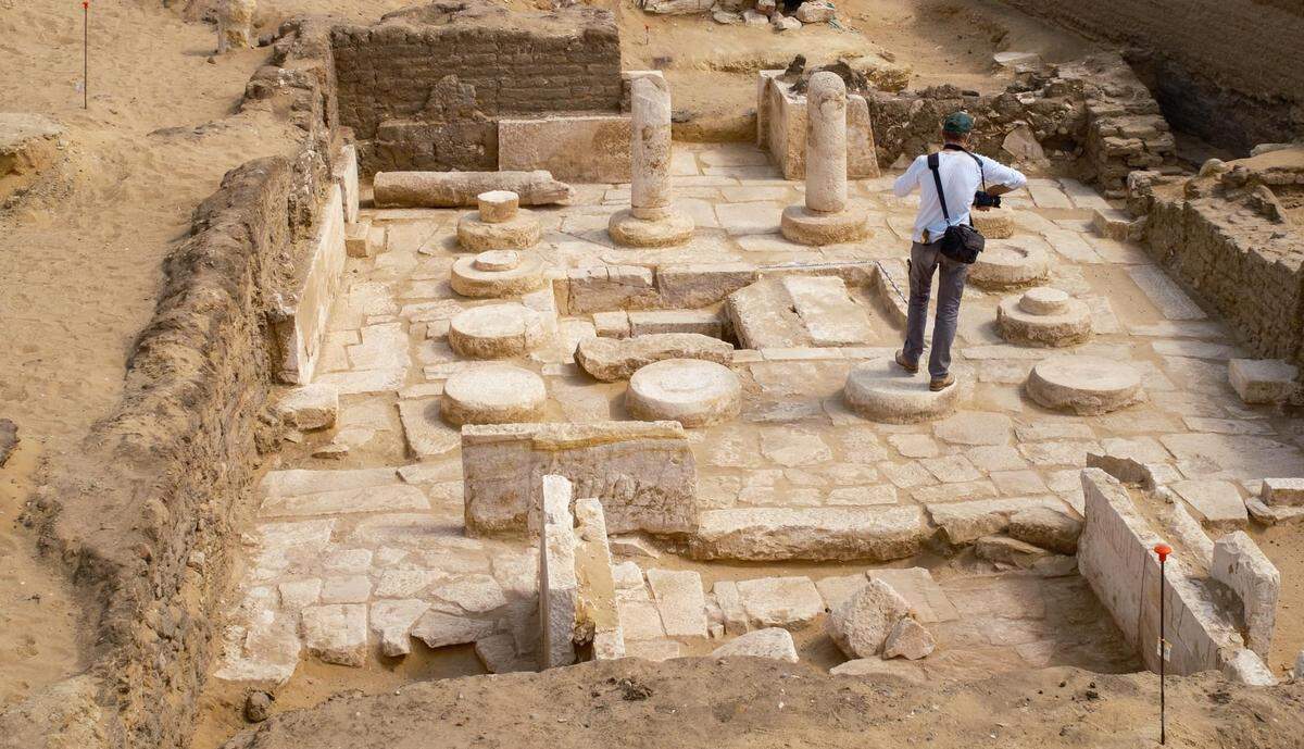 Remains of stone flooring and columns