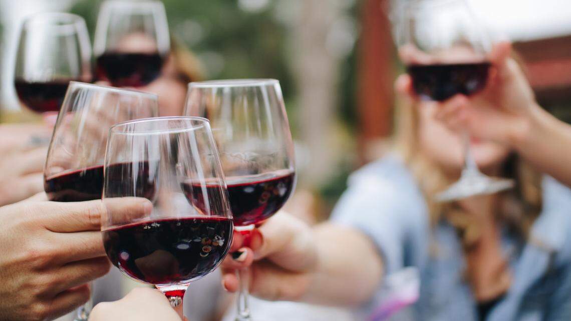 Don’t like your nose? Your mom’s alcohol consumption might be to blame, a new study says.