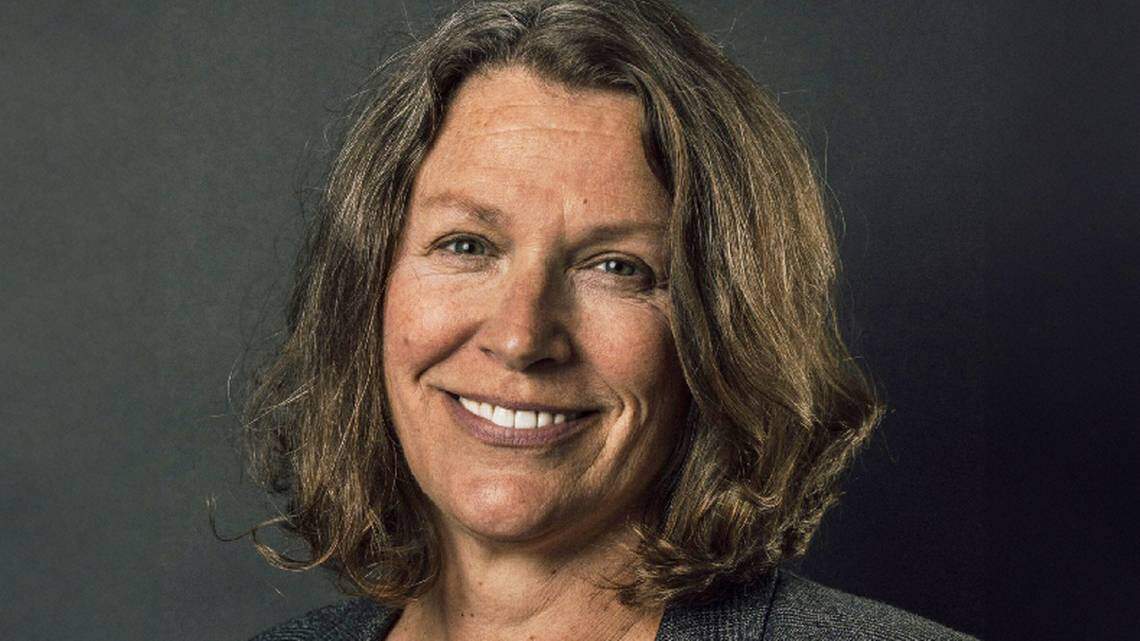 Carolyn Hax | Marriage breaking over addicted stepson