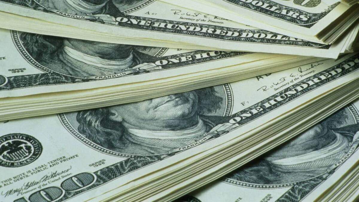 A used car salesman stole thousands of dollars after selling cars he never owned, according to SLED.