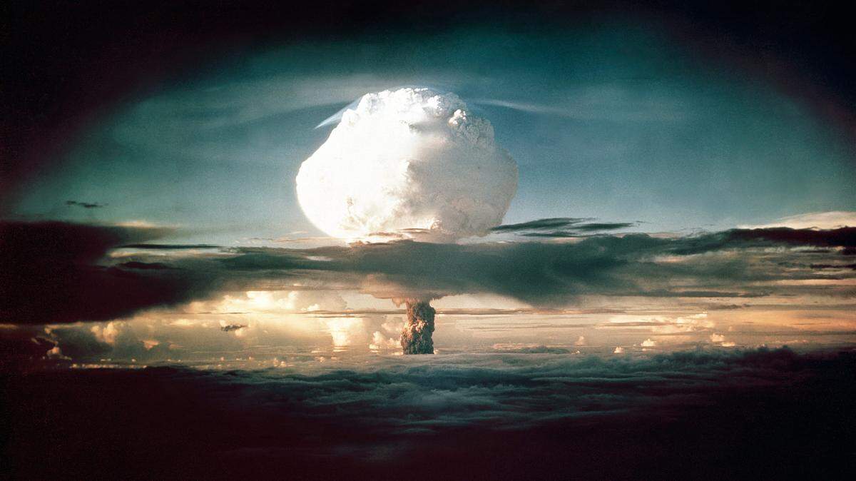 Experts are weighing the risks of nuclear war as war in Ukraine enters its ninth month.