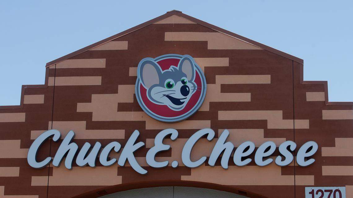 Police broke up a brawl between adults at a South Carolina Chuck E. Cheese.