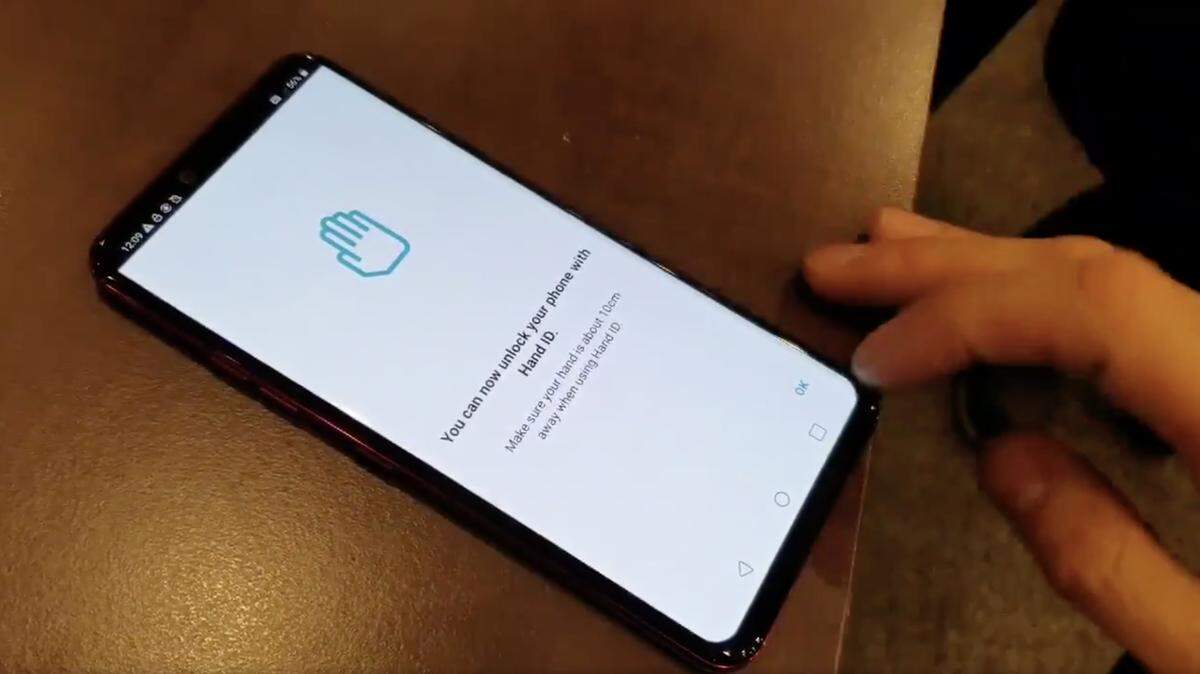 LG’s new G8 ThinQ smartphone is the first ever to unlock for users with “advanced palm vein authentication” that reads their palms’ unique shape and thickness, much like fingerprint of face ID, the phonemaker says.
