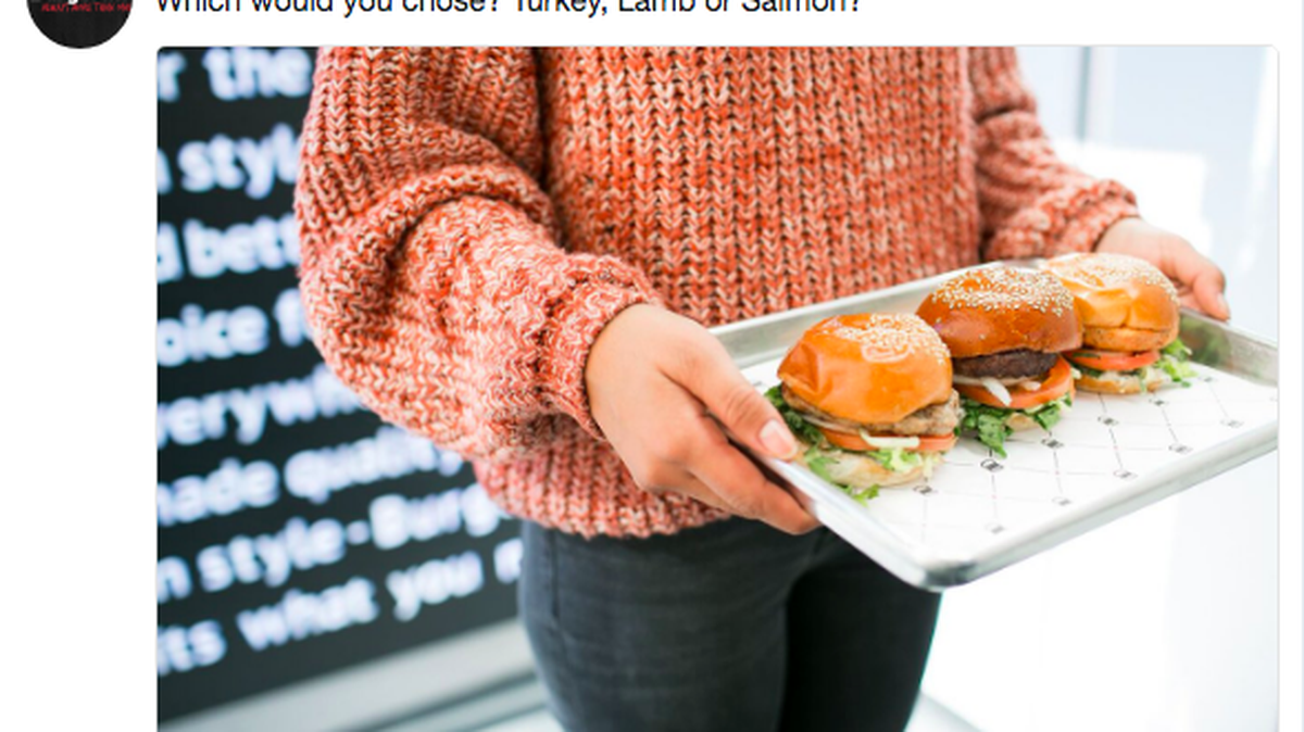 The first Burgerim opened in 2008 in Tel Aviv. The name means "many burgers" in Hebrew.