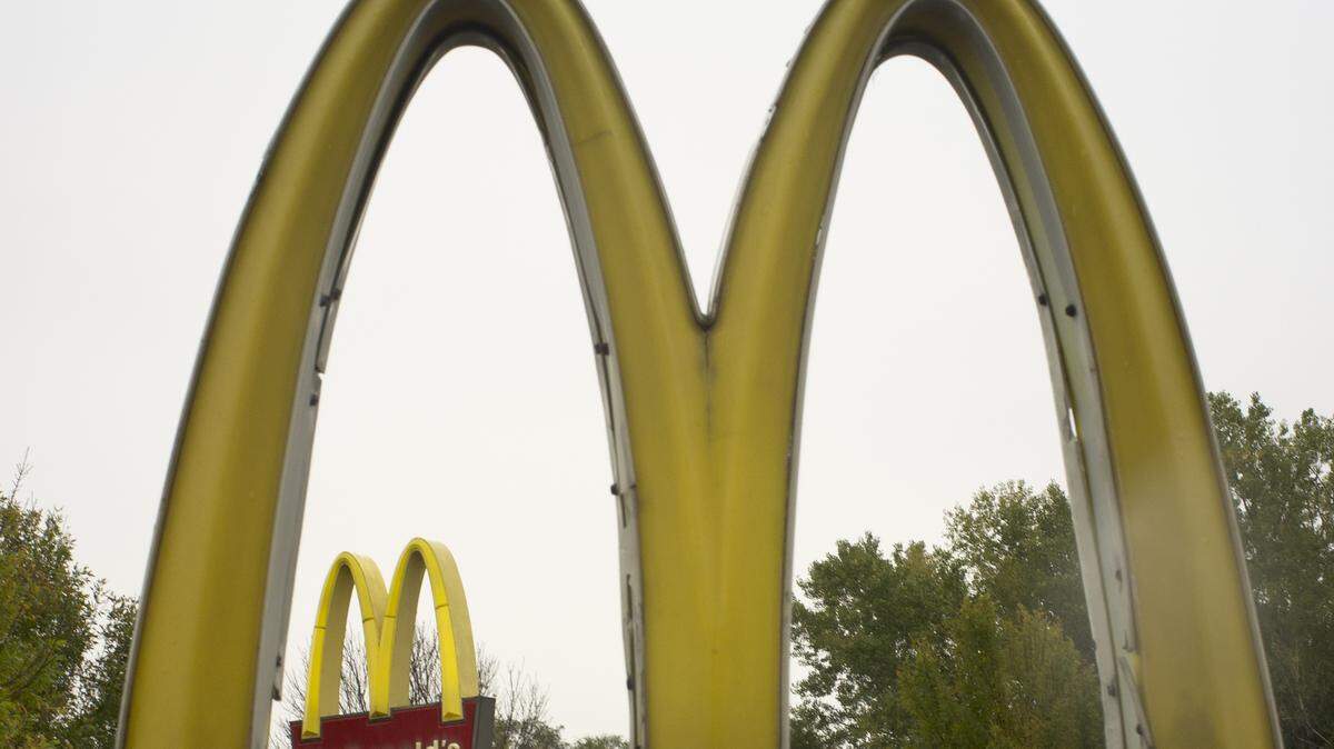 McDonald’s is bringing back the coveted Snack Wrap in 2025.