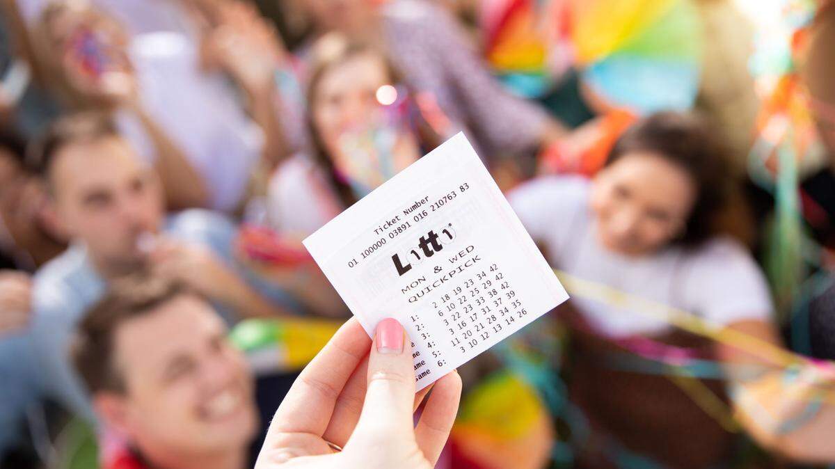 The Australian woman played her dream numbers in the Monday & Wednesday lottery game.