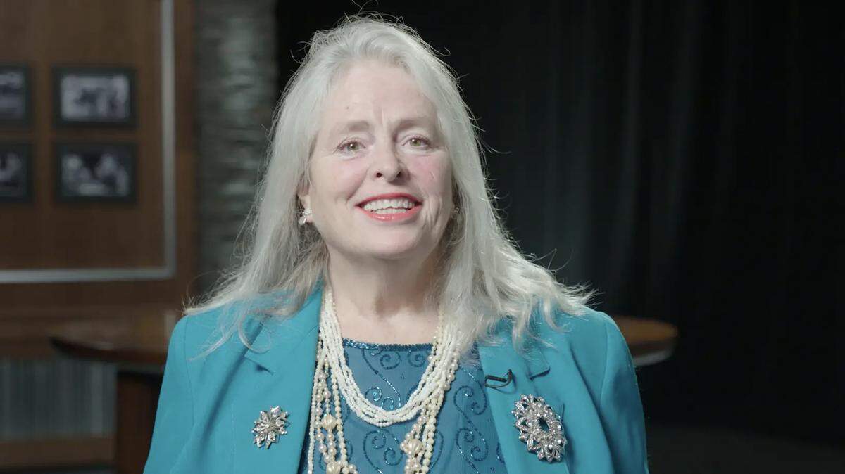Cris Ericson, an Independent governor candidate in Vermont, said in a local PBS video that she would host a syndicated governor’s pardon TV show each Saturday night, with 100 Vermonters booing or cheering to release prisoners.