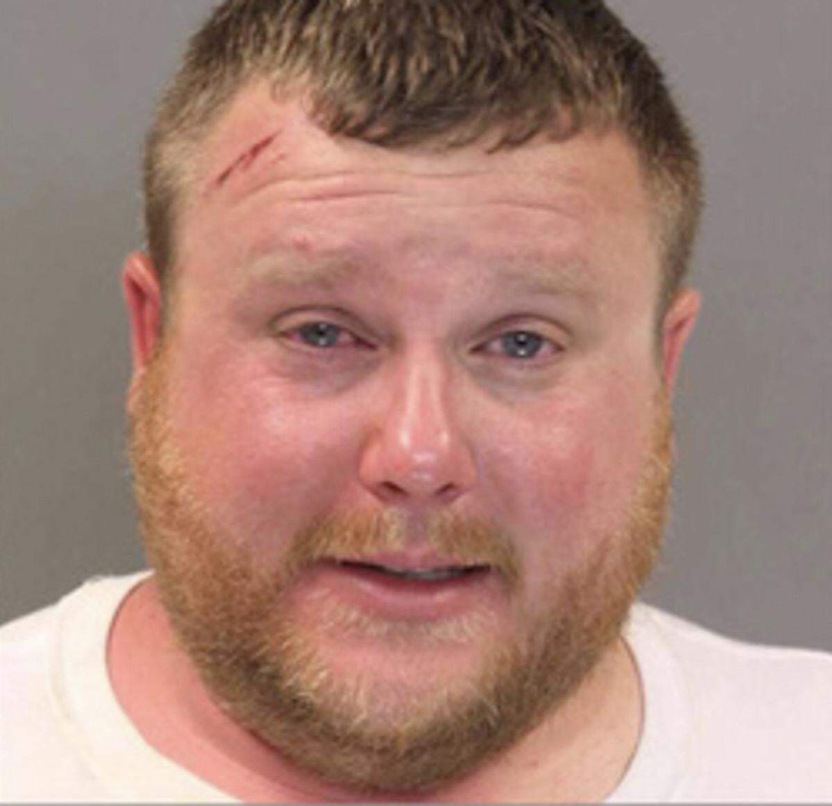 Scott Davis, 30