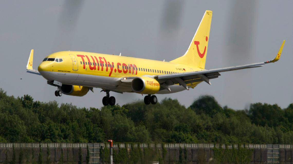 Two passengers on a TUI Airways flight to England pleaded guilty to charges of assault and interference, officials said. (AP Photo/Joerg Sarbach, File)