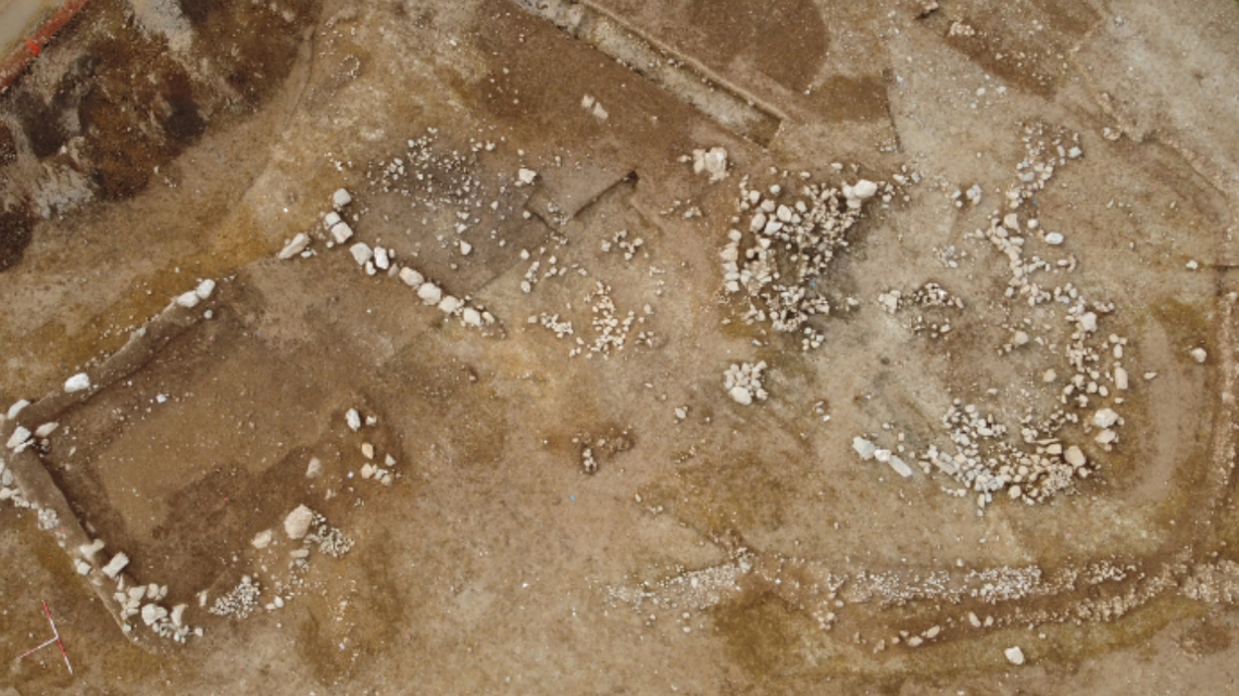 A rare Roman-era settlement, composed of several buildings, was discovered in Cornwall, England.