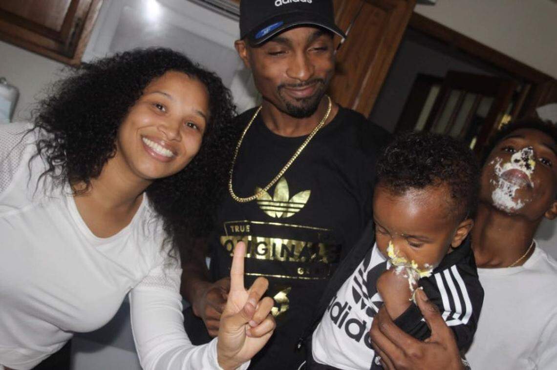 Kristin Biggs, Reshaud Biggs Sr. and two sons.