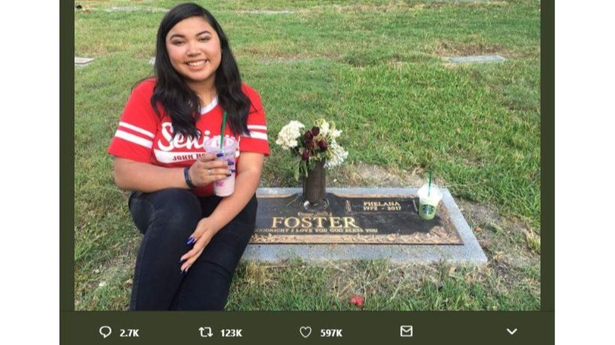 Savannah Inthalangsy and her mother had a tradition. She lost her mom, Phelana Foster, to cancer in December, but she didn't want  their tradition to end.