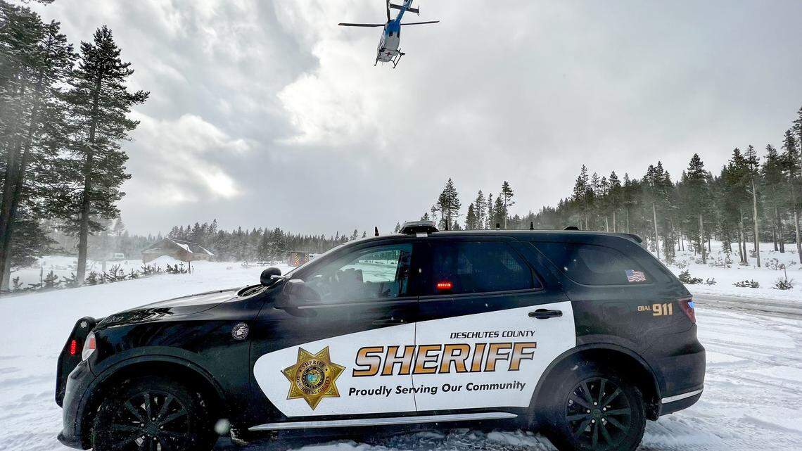 A snowmobiler died after crashing into a tree near an Oregon sno-park, deputies said.