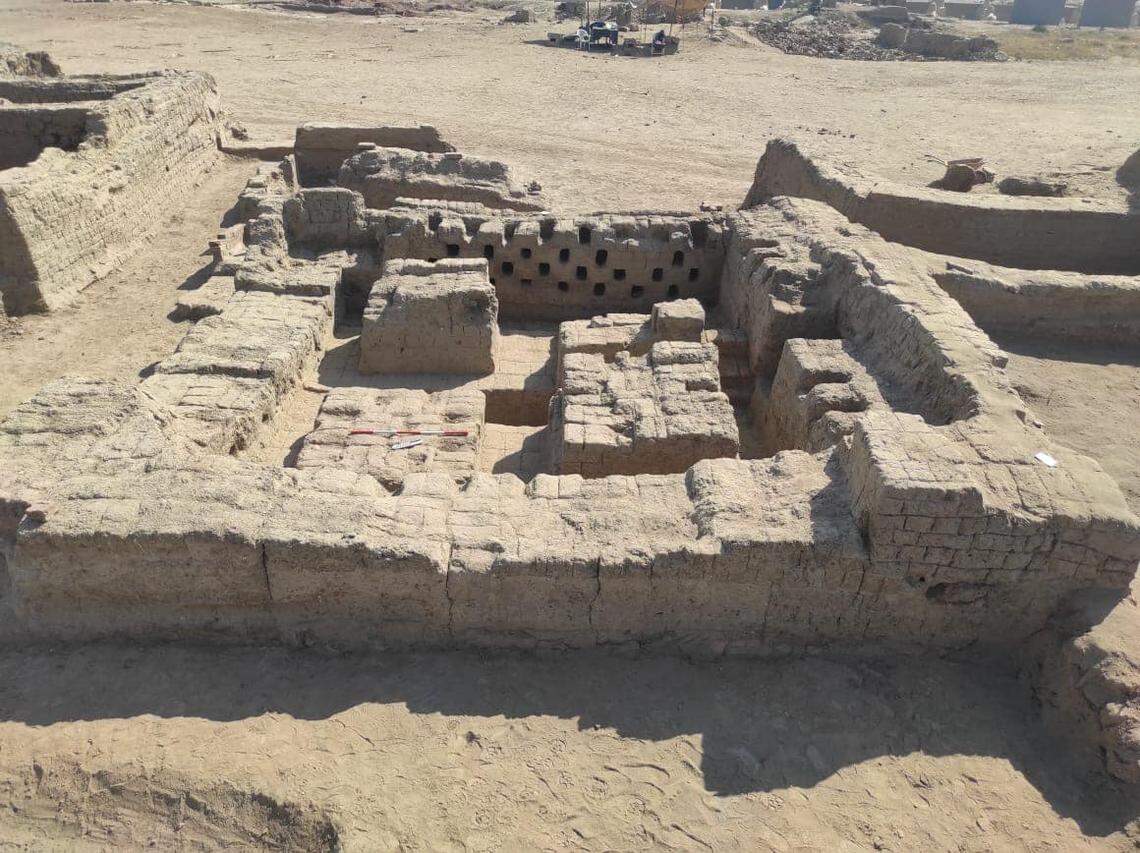 Residential buildings and bathroom towers were dated to the second and third centuries A.D.