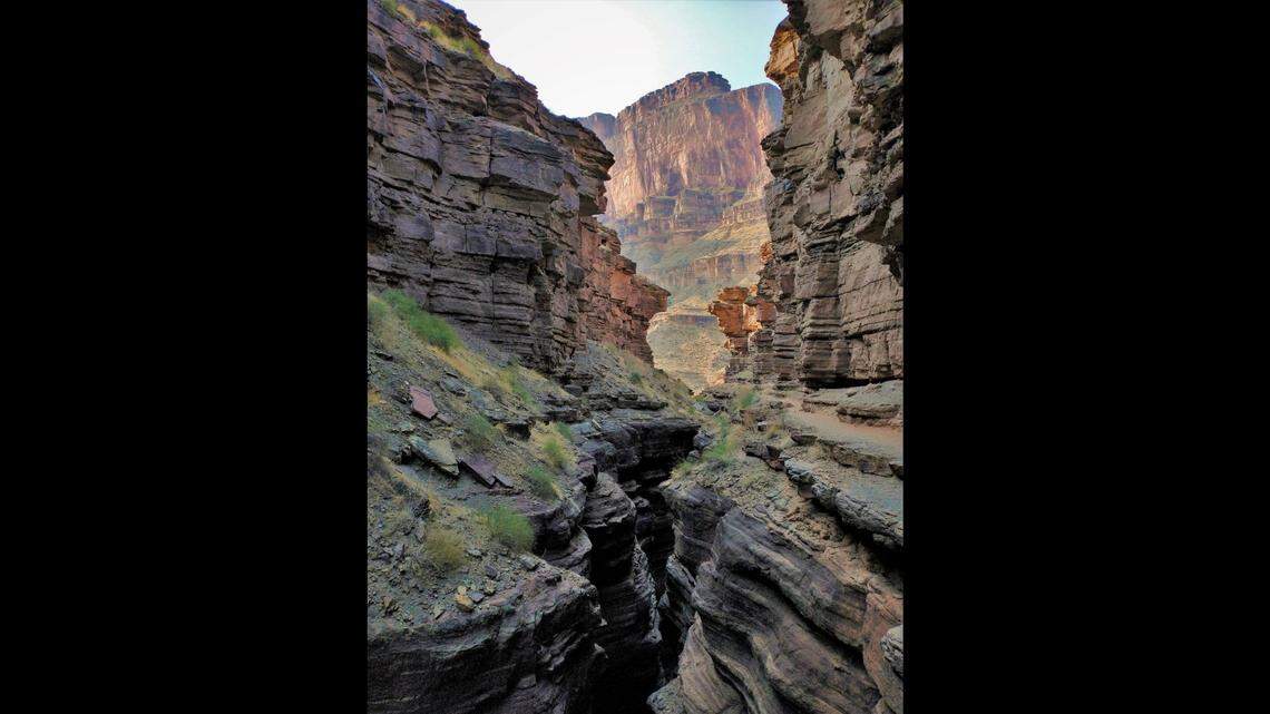 Grand Canyon hiker fell 50 feet into Deer Creek Narrows slot canyon and died, officials said.