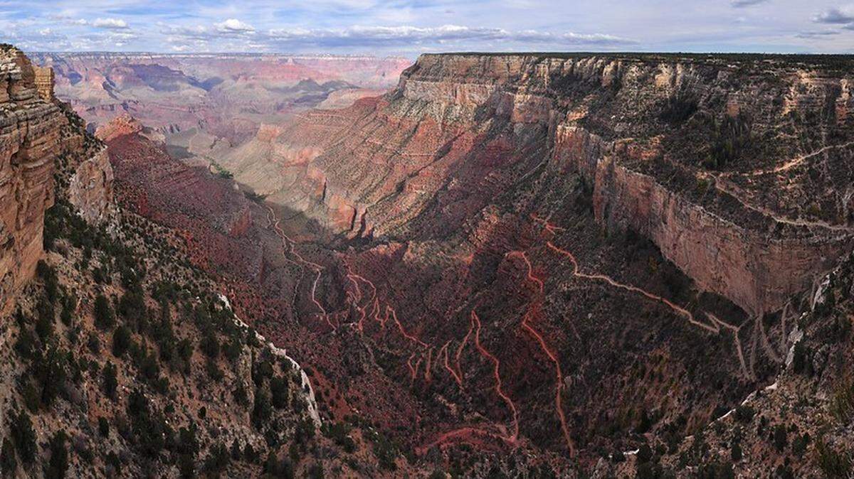 Bright Angel Trail Switchbacks