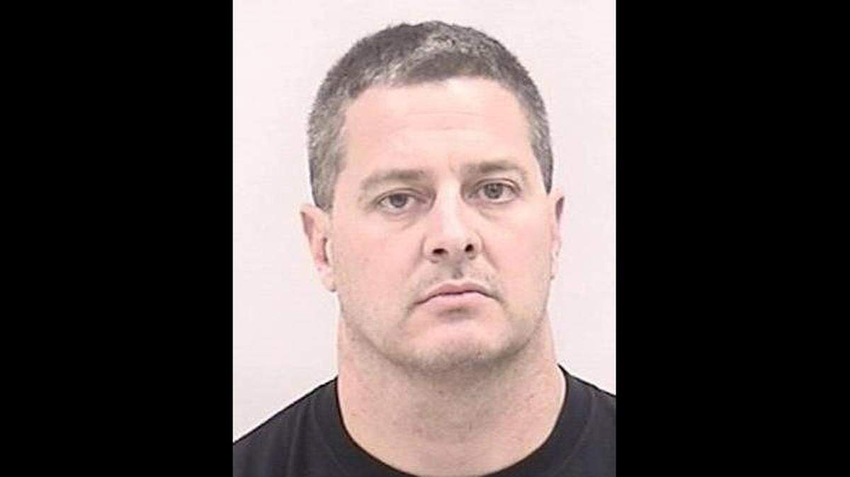 Glen Galloway, accused of killing his ex-girlfriend, threw his public defender’s laptop during his Colorado Springs trial Monday — nearly hitting the court reporter — after a judge denied his request for new attorneys, the judge said.