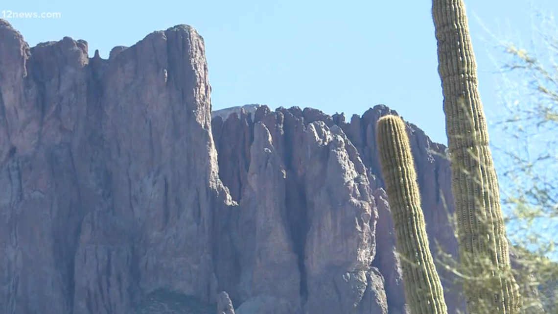 A hiker fell to his death while trying to take a photo in an Arizona state park, deputies said.