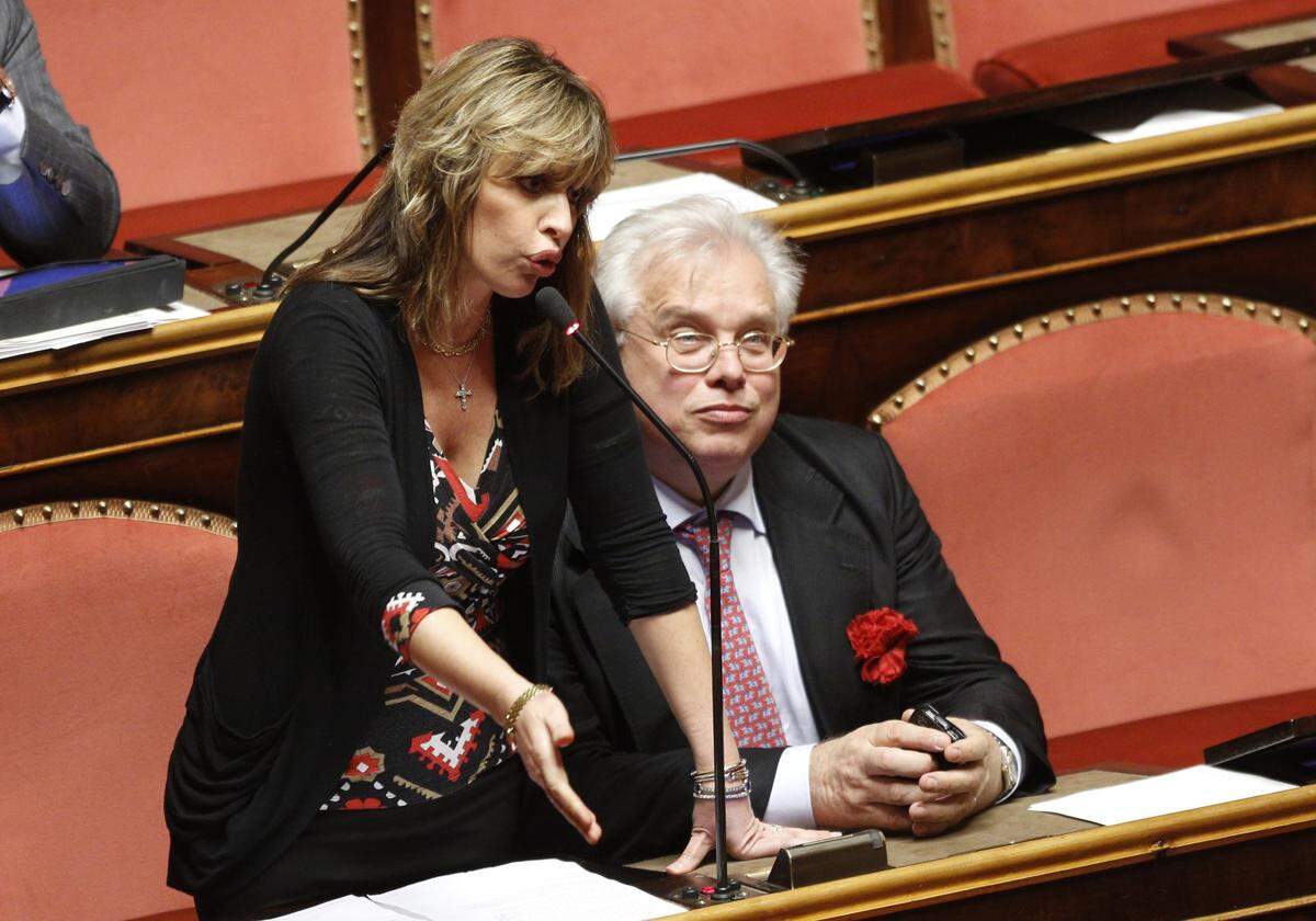 People for Freedom, PDL, party senator Alessandra Mussolini speaks prior to Italian caretaker Premier Mario Monti referral to senators on the resignation of Foreign Minister Giulio Terzi following the return of two Italian marines to India to face trial in the deaths of two fishermen, at the Senate, in Rome, Wednesday, March 27, 2013. Terzi resigned Tuesday saying he was doing so in solidarity with the Italian marines and because his decision to keep them in Italy had been overruled. (AP Photo/Andrew Medichini)