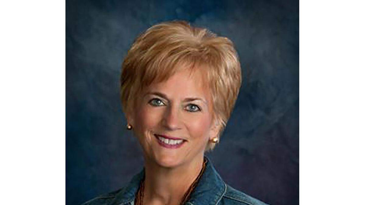 Rae Ann Kelsch was 58.