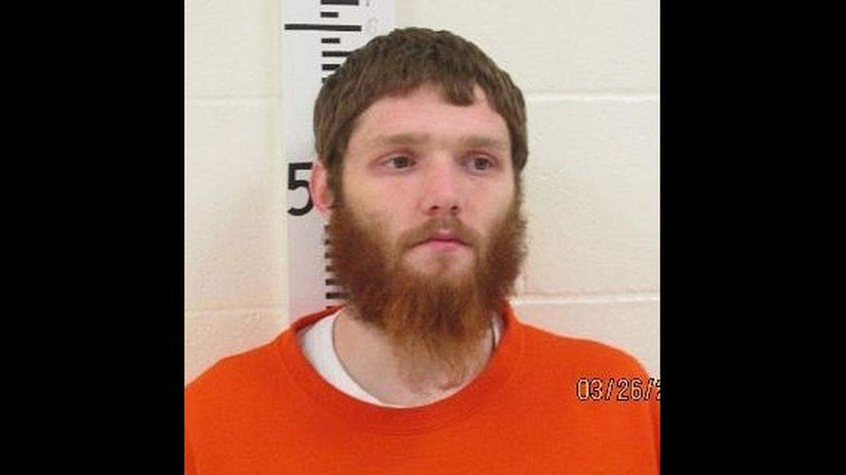 A Maine burglar pleaded guilty to manslaughter charges after police said he and another burglar banged on a woman’s doors and windows, frightening her and causing a deadly heart attack, prosecutors said.