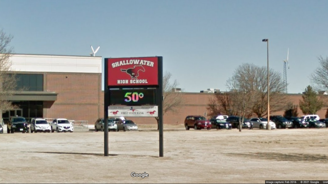 An assignment on medieval chivalry at Shallowater Independent School District in Texas instructed girls to dress for men and not show intellectual superiority. Screengrab from Google.