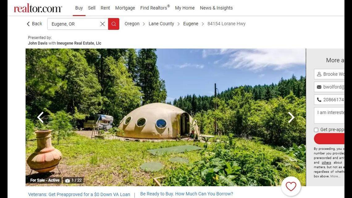 An 855-square-foot house in Eugene, Oregon has an out-of-this-world design that makes the home look like a UFO. Take a look inside the little marvel.