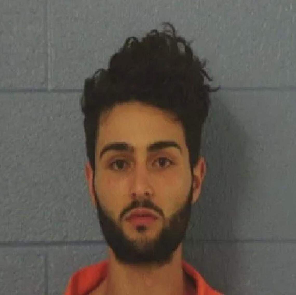 Osvaldo Garcia Jr., 22