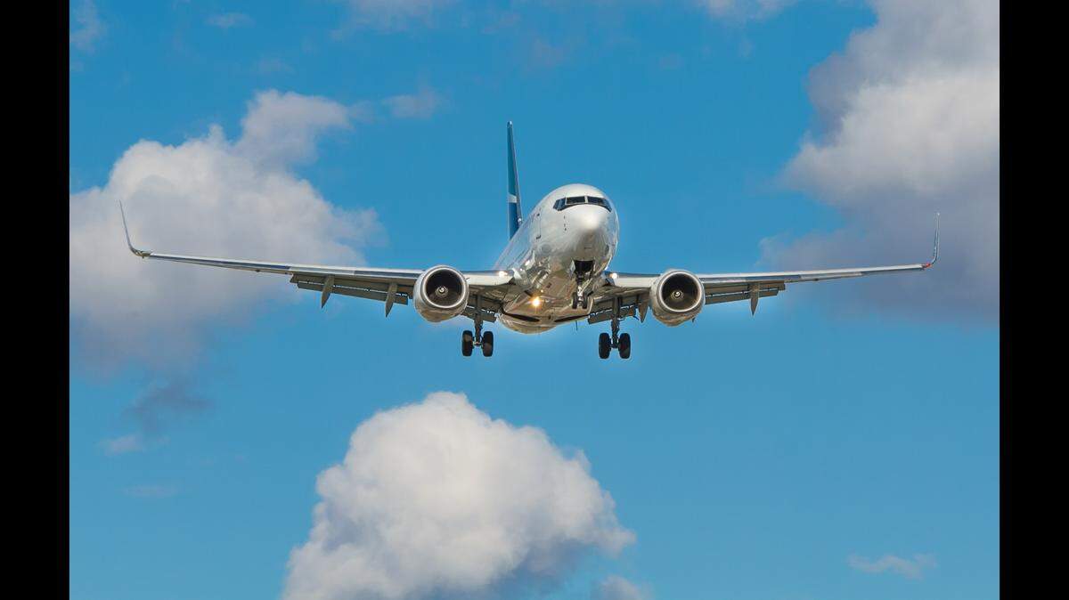 An engineer for an aircraft manufacturing company was sentenced to more than 6 years in prison for conspiring to steal trade secrets, federal prosecutors say.