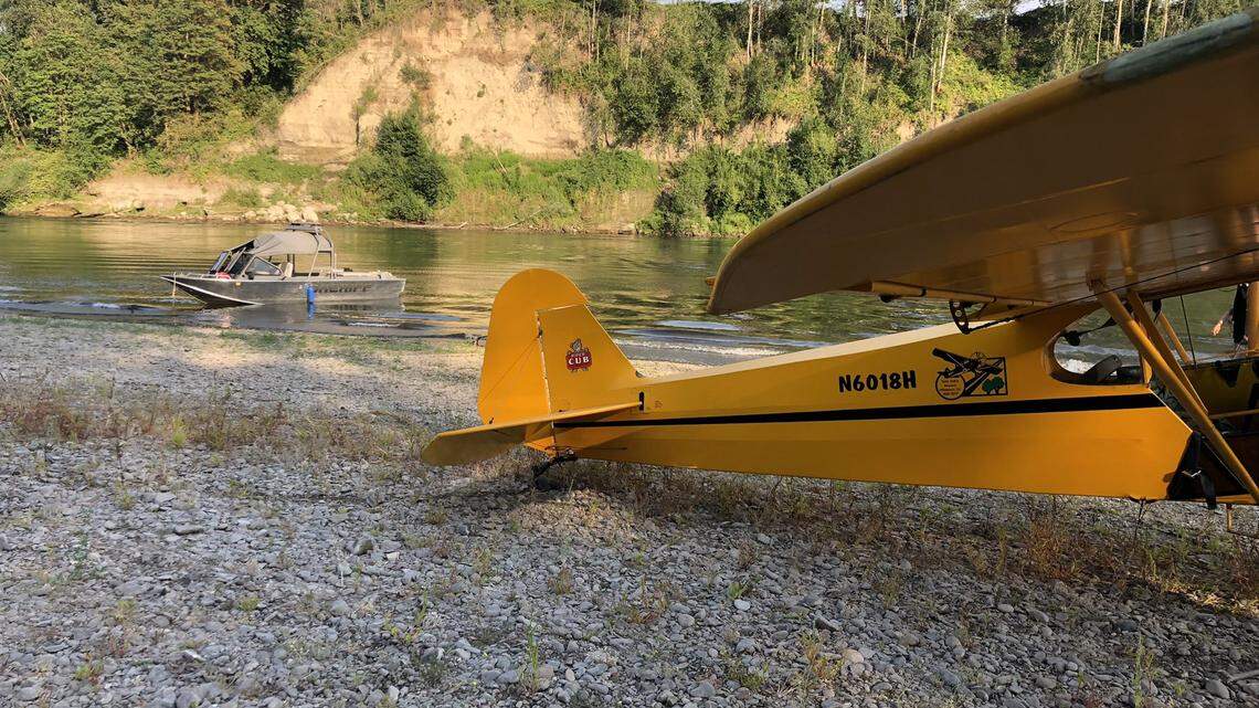 Kayaker was injured after a small plane struck her kayak during takeoff, Oregon officials said.