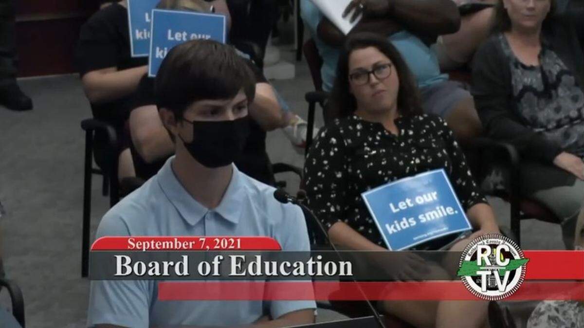 A student voicing support for a mask mandate was mocked by parents at a school board meeting in Tennessee after he said his grandmother died from COVID-19.