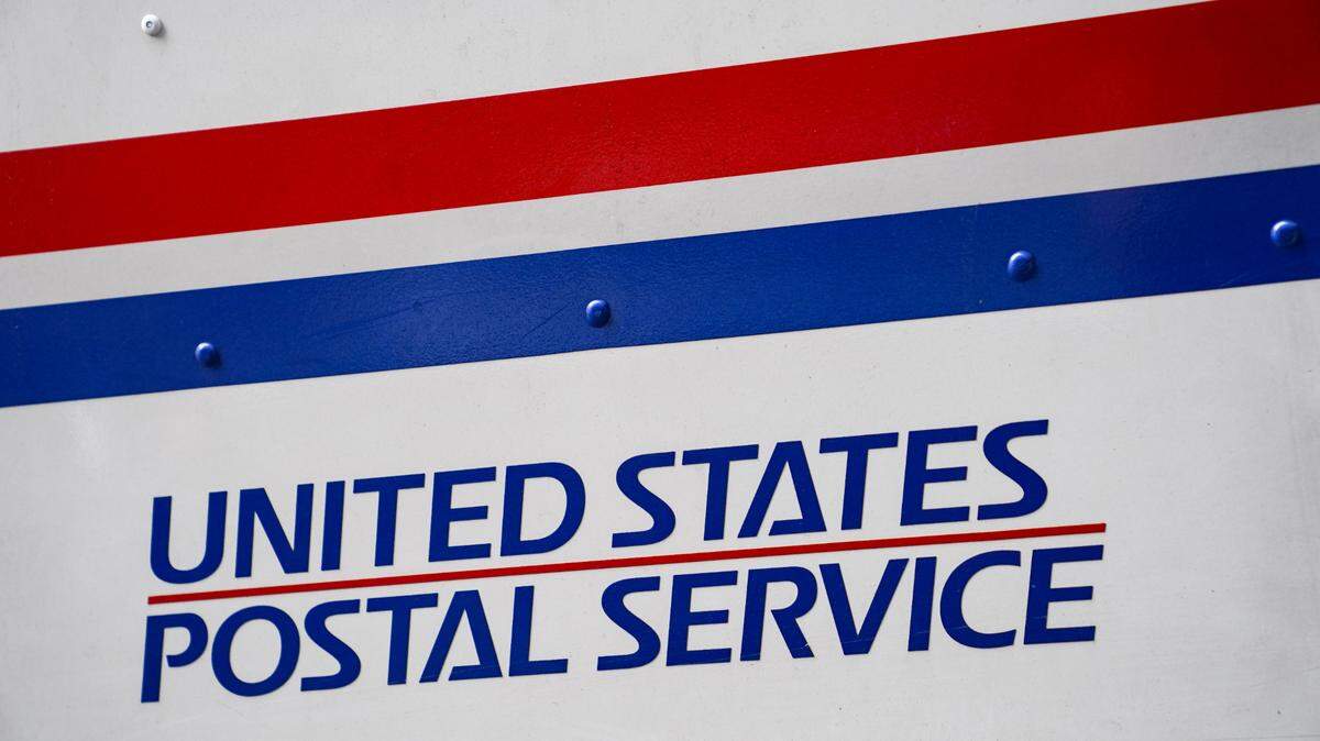 The U.S. Postal Inspection Service is offering a $150,000 reward for information leading to the arrest and conviction of a suspect who robbed a USPS letter carrier in Fort Worth.