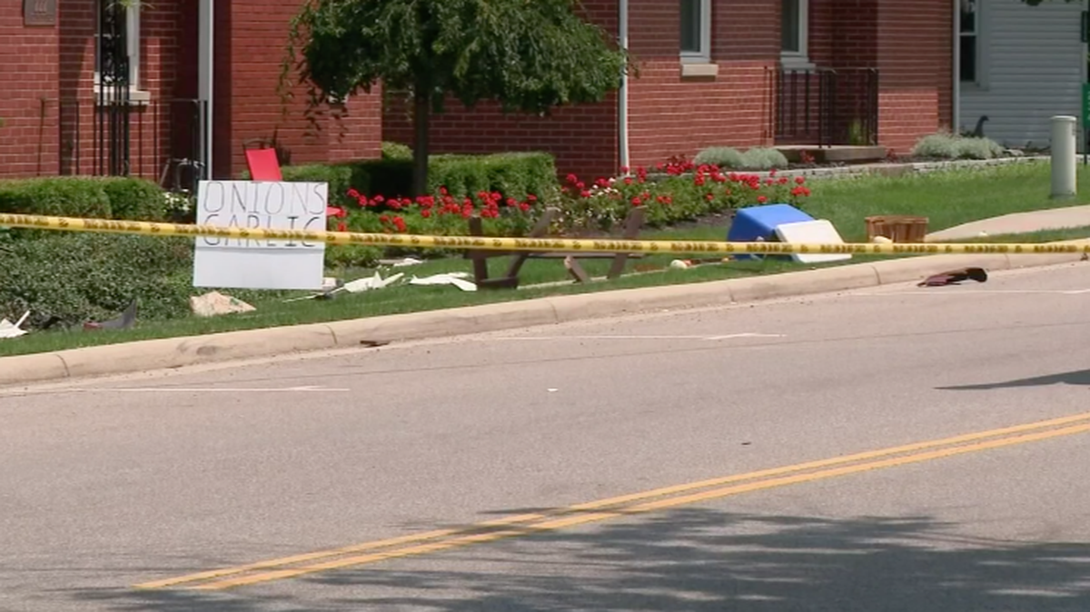 A driver hit a mom and daughter operating a produce stand in Lithopolis, Ohio, and the girl died in the vehicle crash, state Highway Patrol said. Screengrab from WBNS.