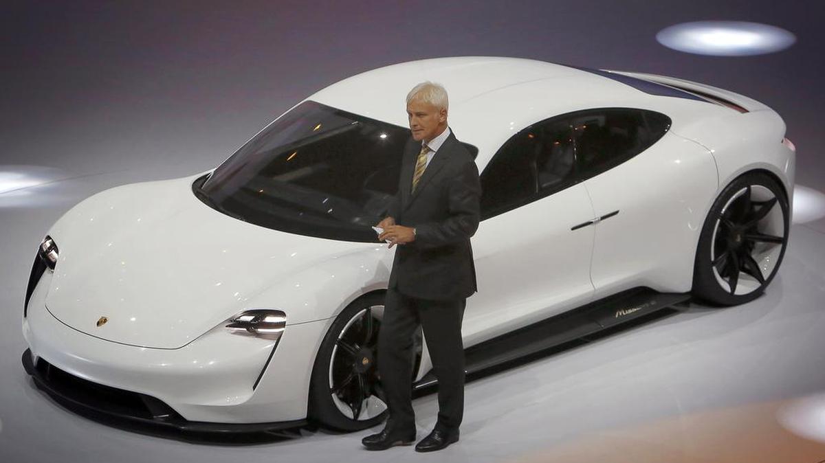 Volkswagen CEO Matthis Mueller introduced the new strategy of the company.
