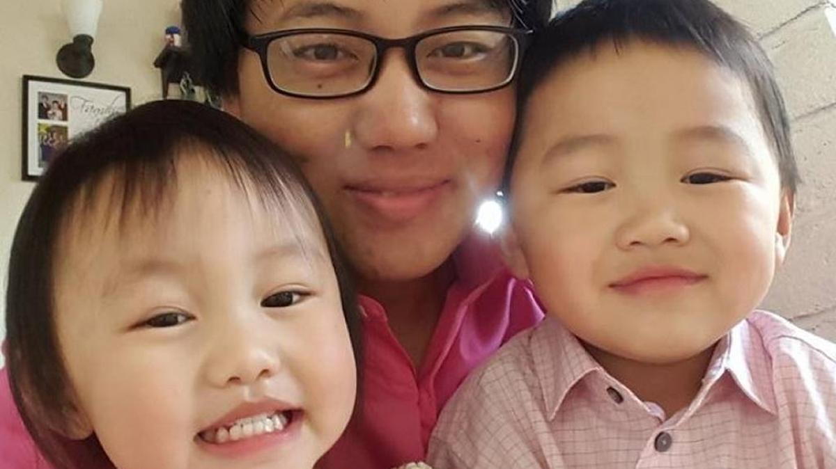 Lee Thao with his daughter Elizabeth and son Jayce in a photo the father posted on GoFundMe.