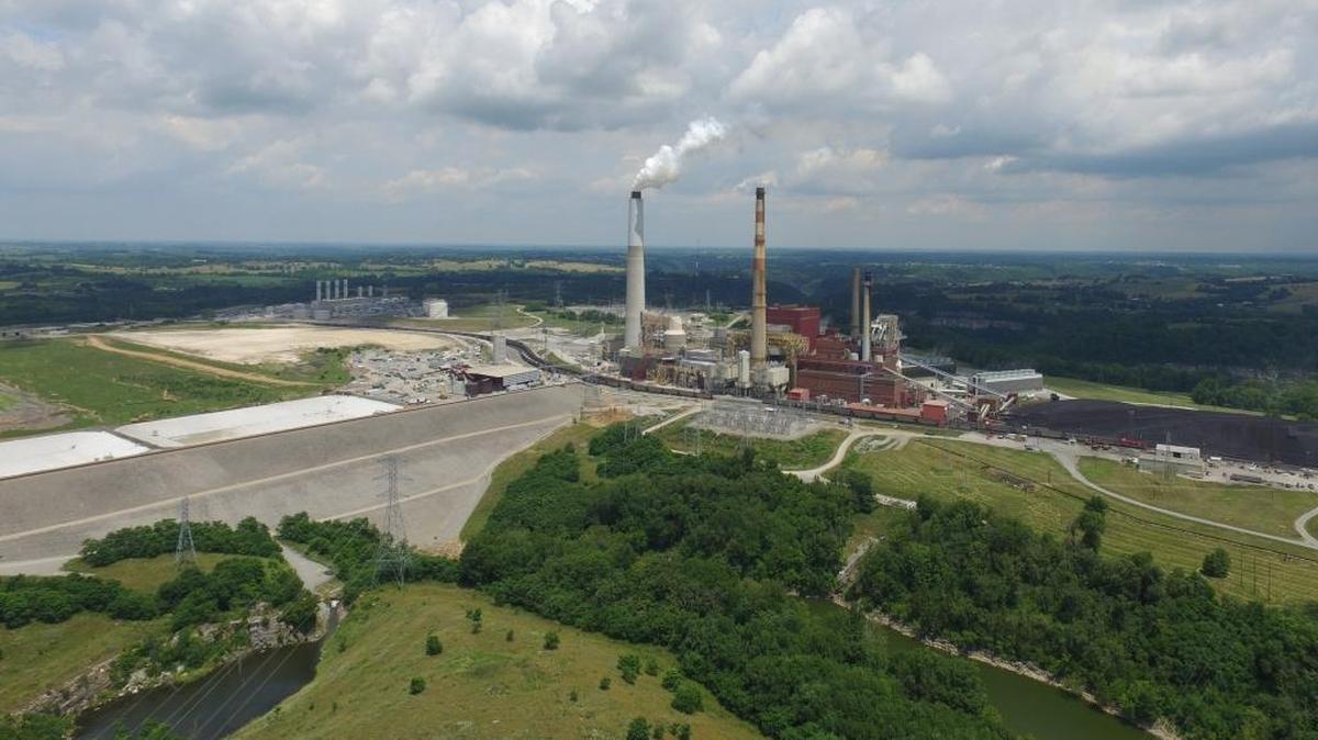 A coal-fired power plant near Burgin, Ky.