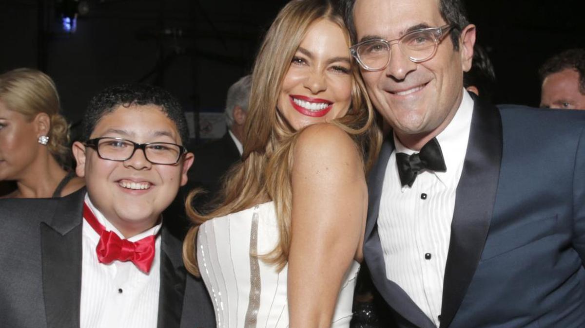Ty Burrell, right, shown in 2014 with “Modern Family” co-stars Rico Rodriguez and Sofia Vergara, plays a Realtor on the sitcom, not a real estate agent.