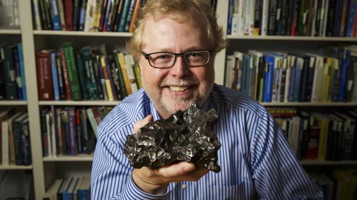 Nathan Myhrvold, a former chief technologist at Microsoft who has questioned NASA’s analysis of asteroids using heat emissions, with a meteorite, in Bellevue, Wash. Myhrvold isn’t arguing that NASA has overlooked dangers from the known asteroids. But he does question whether scientists know as much as they think they do.