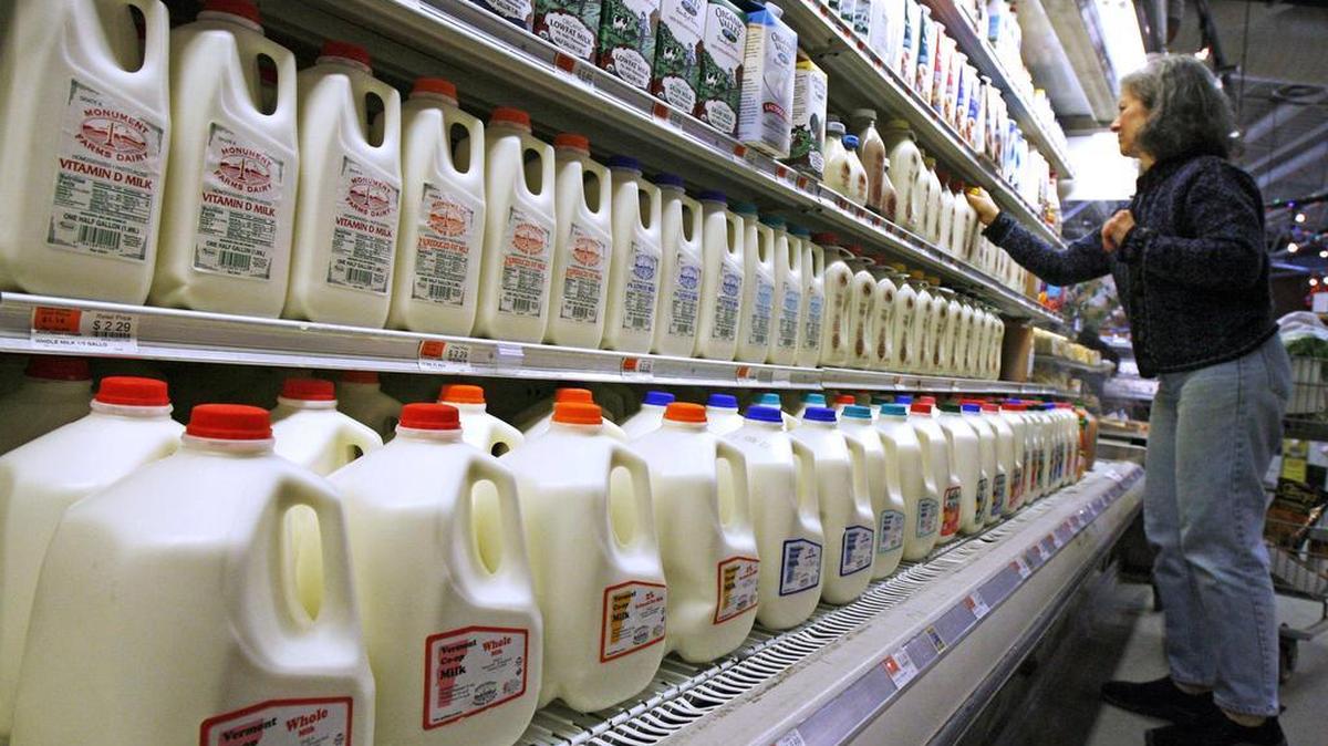 In a bid that would shake up supermarket milk aisles, U.S. Reps. Peter Welch, D-Vt., and Mike Simpson, R-Idaho, and other members of Congress are pushing for the Food and Drug Administration to enforce a definition of milk that would not include non-dairy products like soy or almonds.