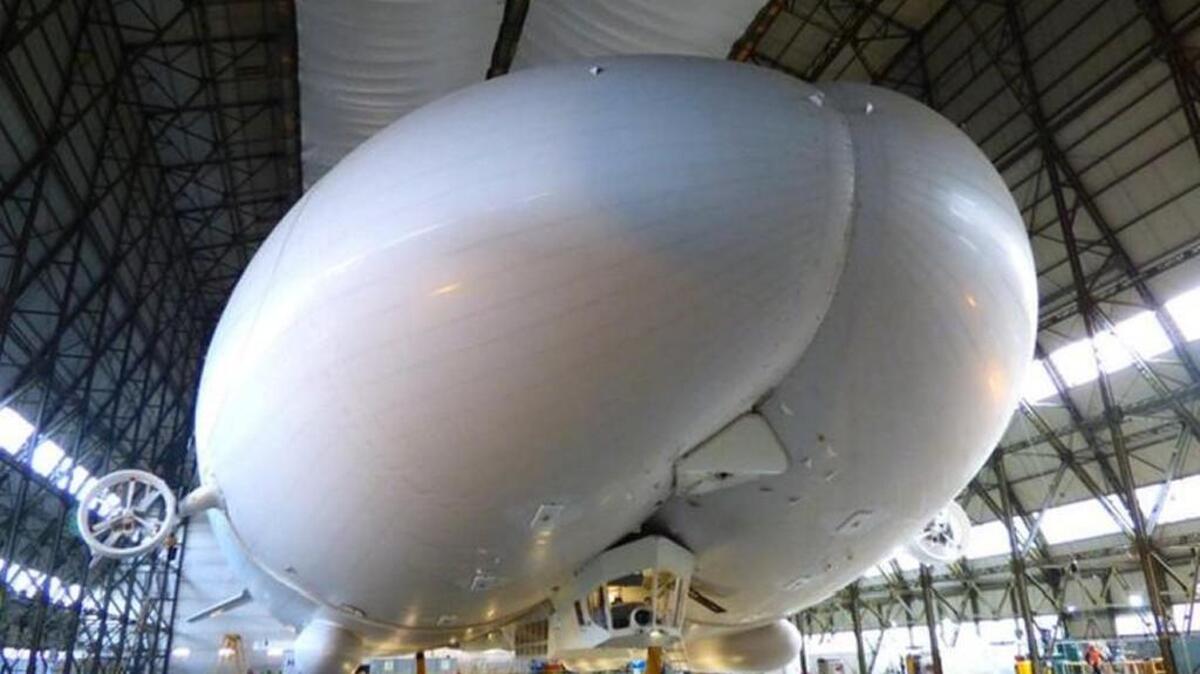 The public got its first glimpse of the world’s longest aircraft, the Airlander 10 plane-airship hybrid, when it was taken out of its hangar in England over the weekend for the first time.