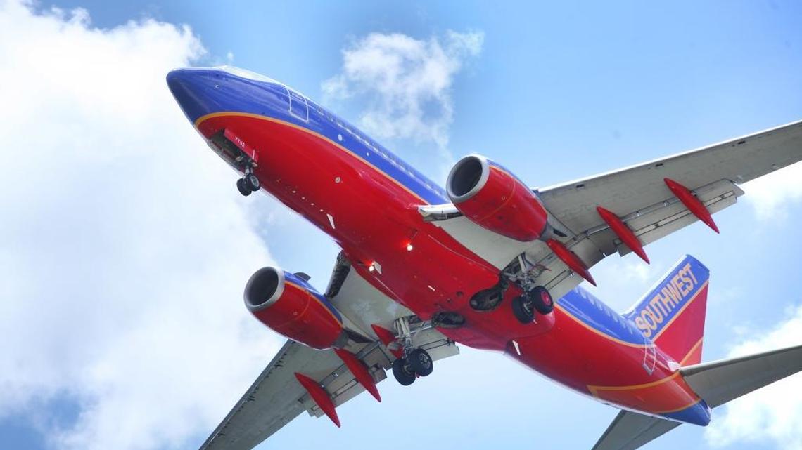 A 24-year-old woman was arrested Saturday after threatening to kill her fellow passengers on a Southwest Airlines flight from Portland to Sacramento.