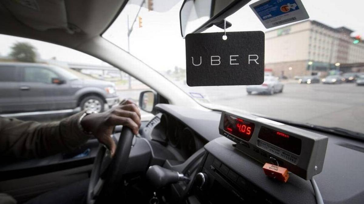 An Uber driver took three business people from DFW Airport to Nashville overnight Sunday in what might be the farthest and longest Uber fare to date.