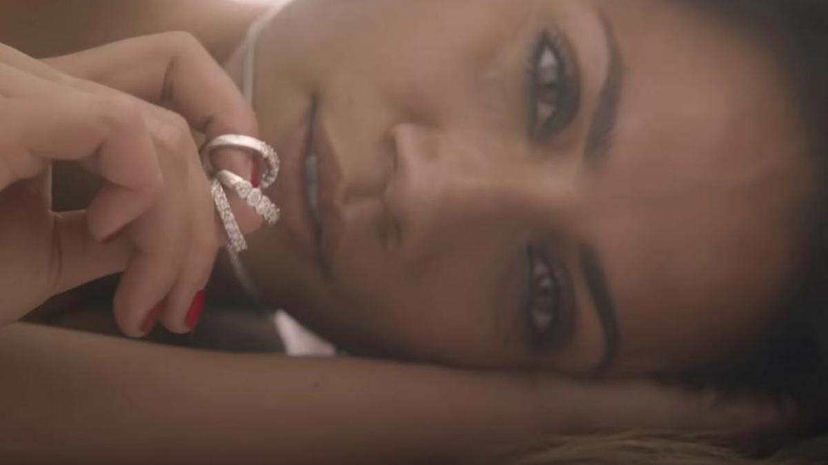 Millennials are delaying marriage, but the diamond industry doesn’t want to lose valuable customers.