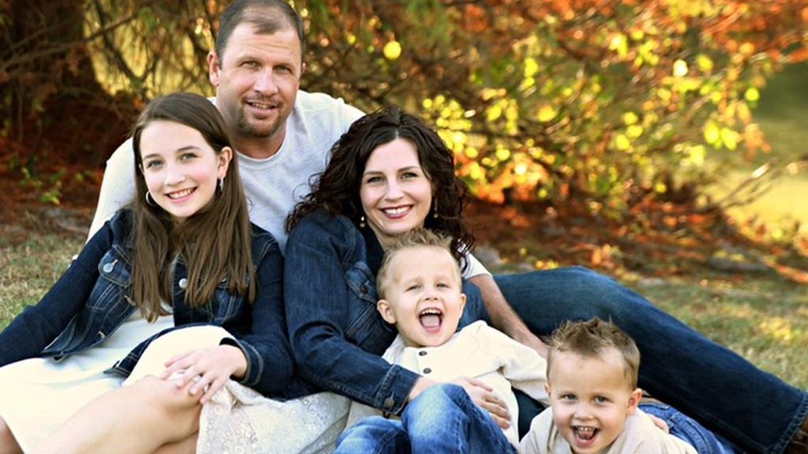 The reunited Livingstons in a family portrait.