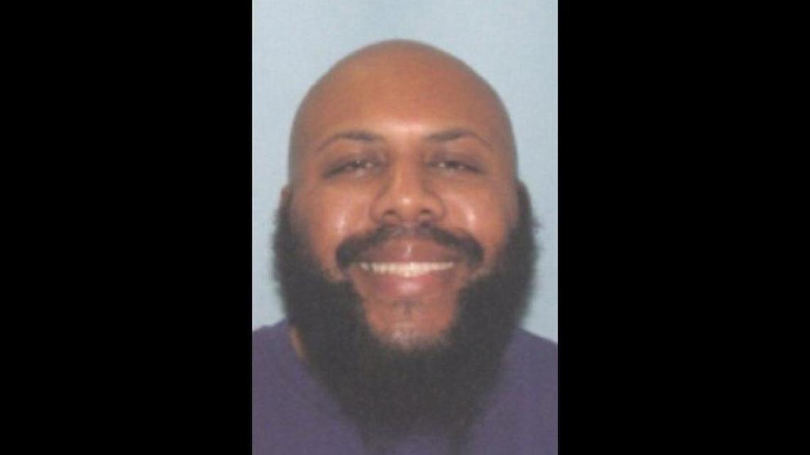 Steve Stephens, 37, shot and killed Robert Godwin, 74, and then broadcast video of the Cleveland, Ohio, shooting on Facebook, police say.