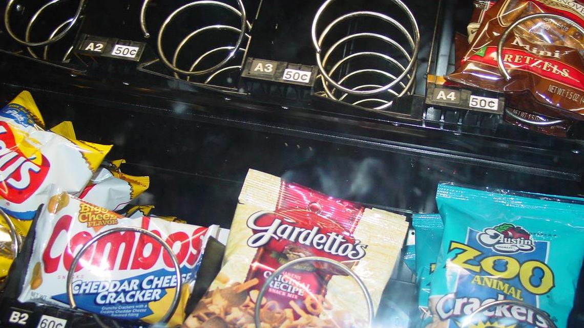 A delay can help people pick healthier snacks.