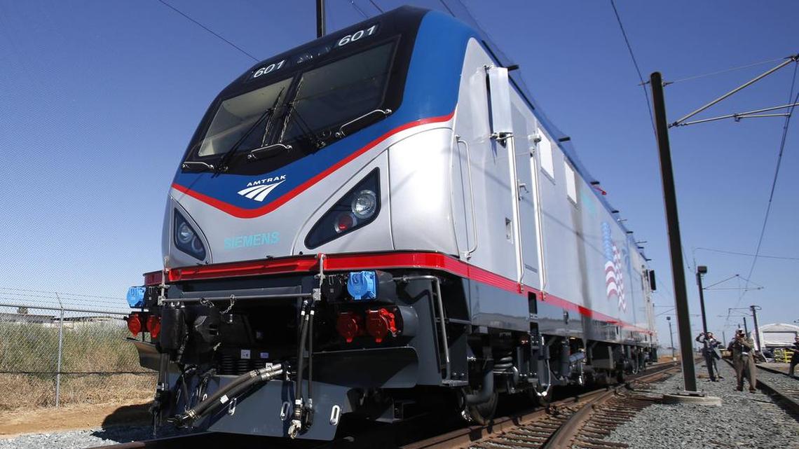 A landslide north of Bellingham has stopped Amtrak’s Cascade train service between Seattle and Vancouver, B.C., for at least a day.