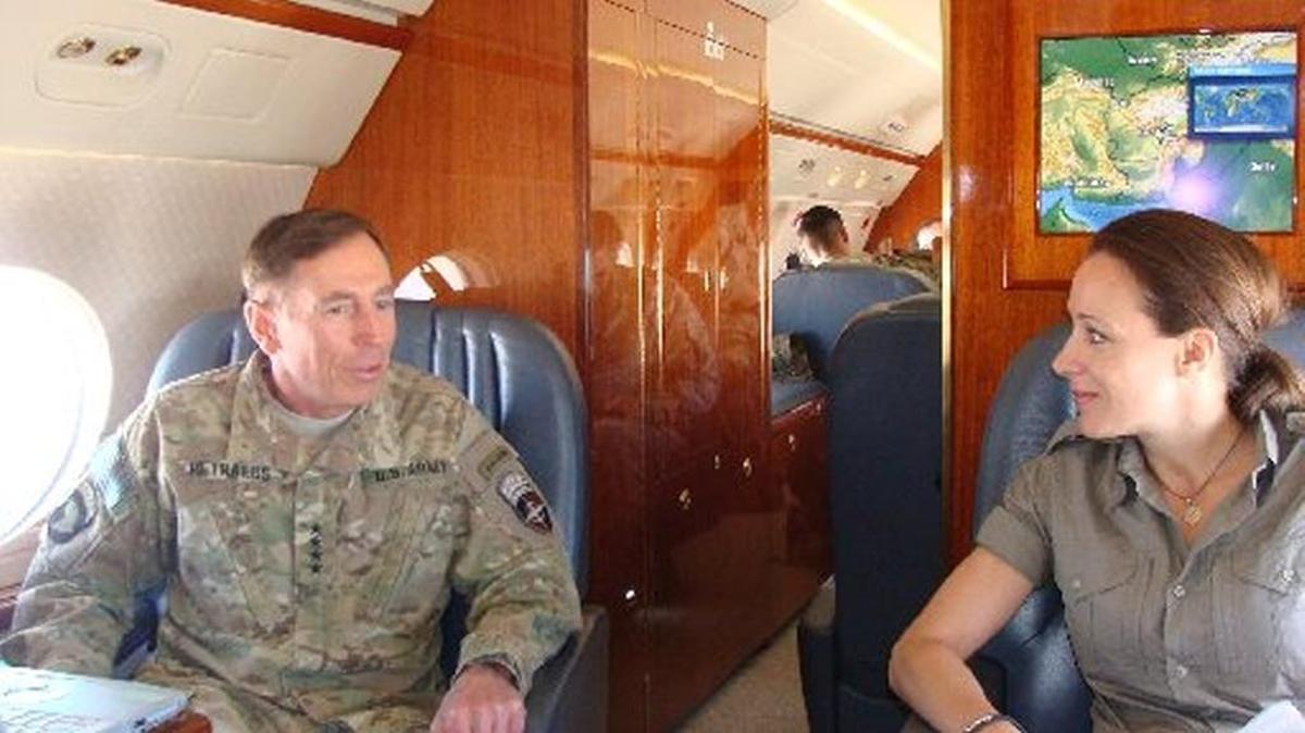 The relationship of David Petraeus and Paula Broadwell of Charlotte resurfaces in a new book by Jill Kelley