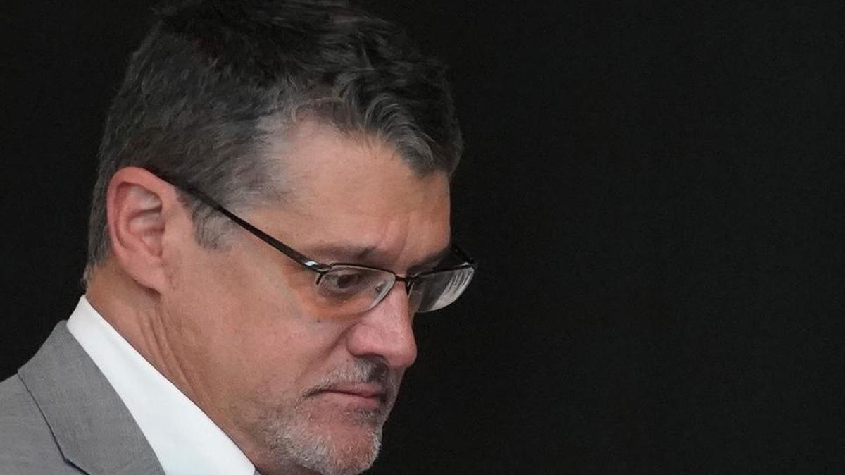 Glenn R. Simpson, former Wall Street Journal investigative reporter and co-founder of the research firm Fusion GPS, arrives to testify at a closed U.S. House Intelligence Committee hearing in Washington on Nov. 14, 2017. Simpson hired a former British spy to gather opposition research on Donald Trump during the 2016 presidential race.