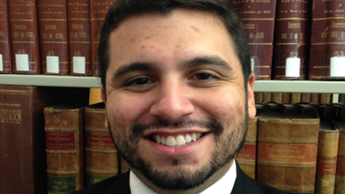 Miami lawyer Stephen Gutierrez was arguing an arson case in trial on Wednesday when his pants caught on fire.